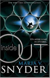 Inside out - Maria V. Snyder (ISBN 9789034755834)